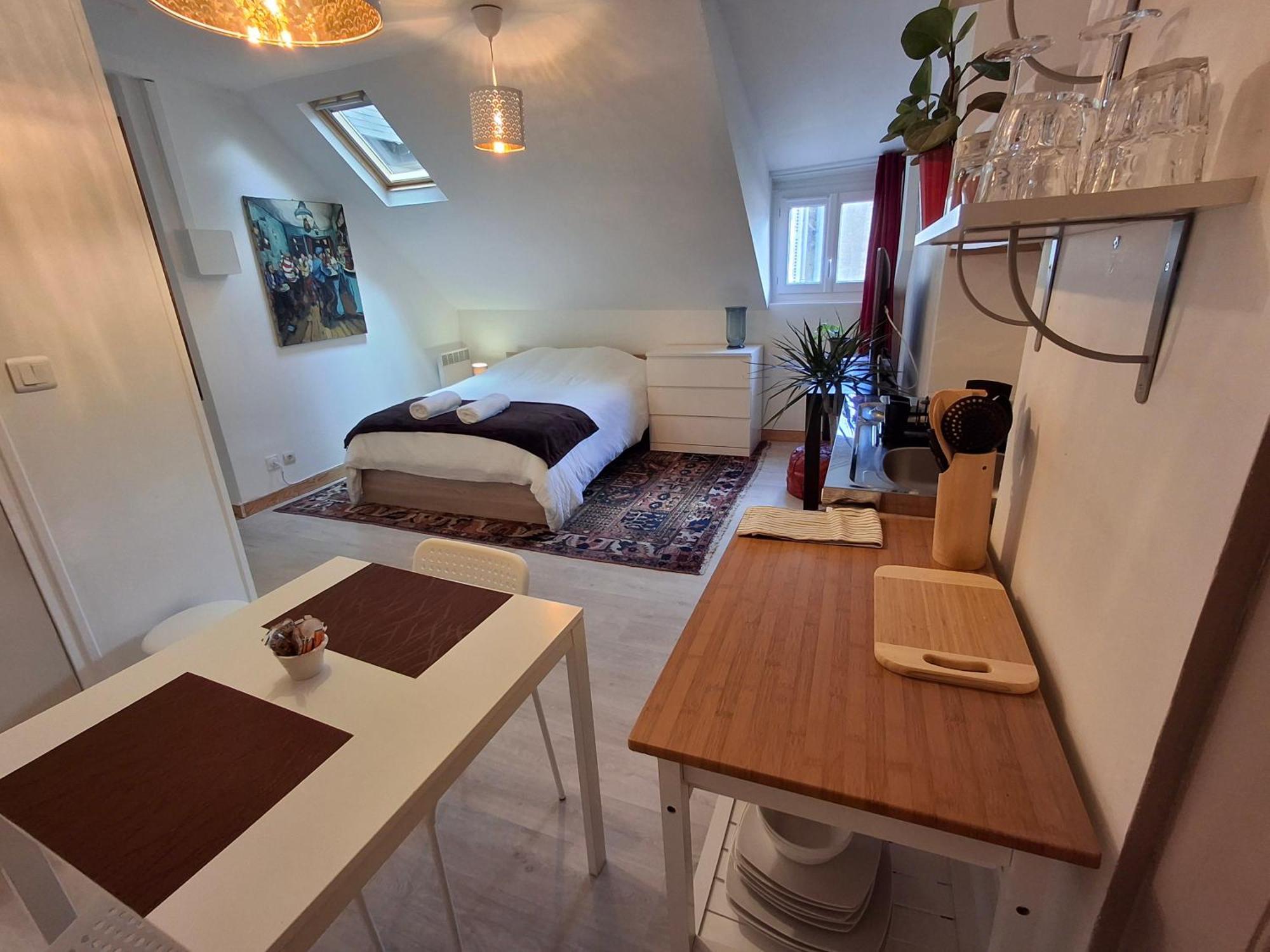 Chez Eric 7 *